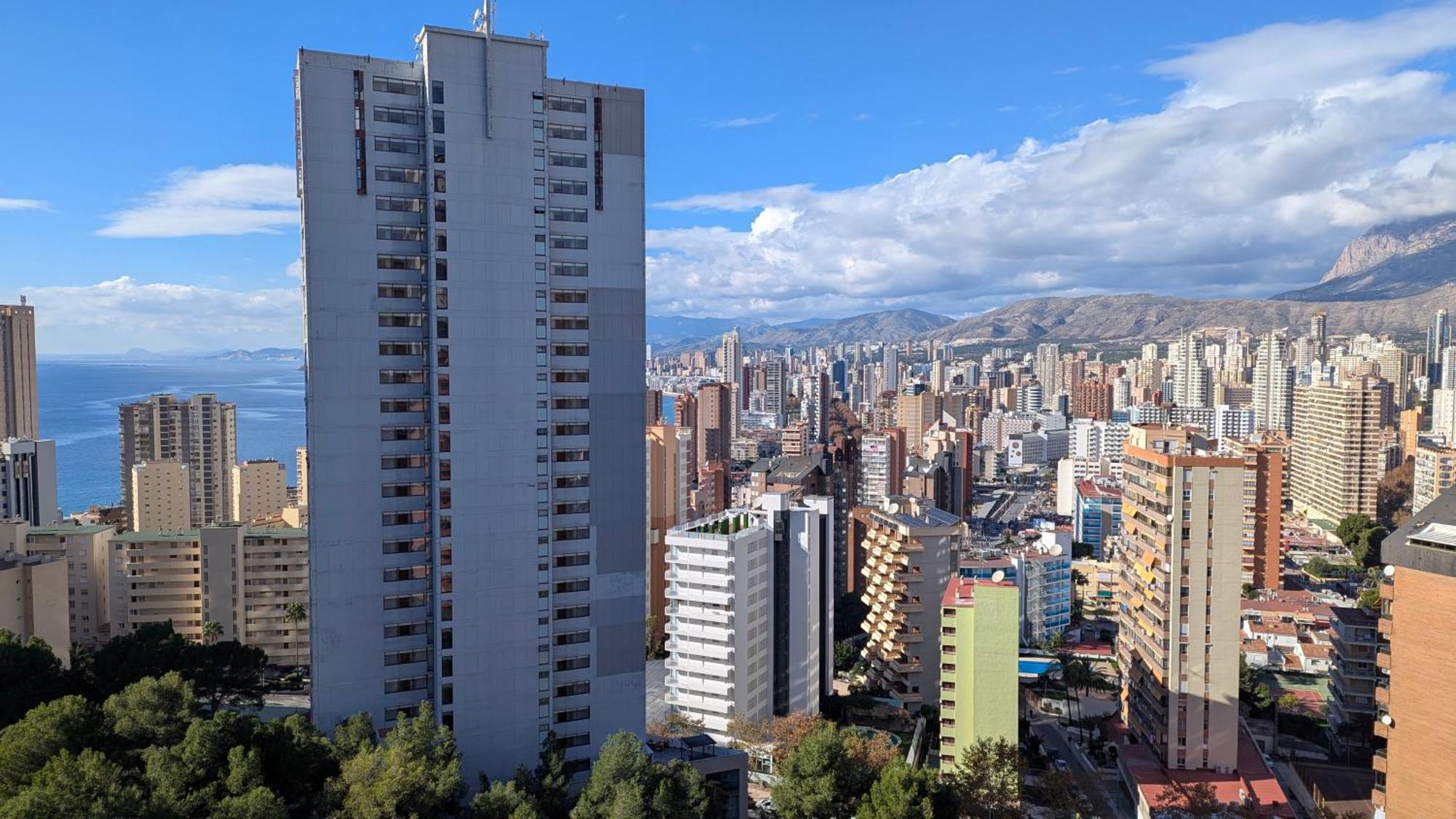 Ciudad Antena Blue Sky Benidorm